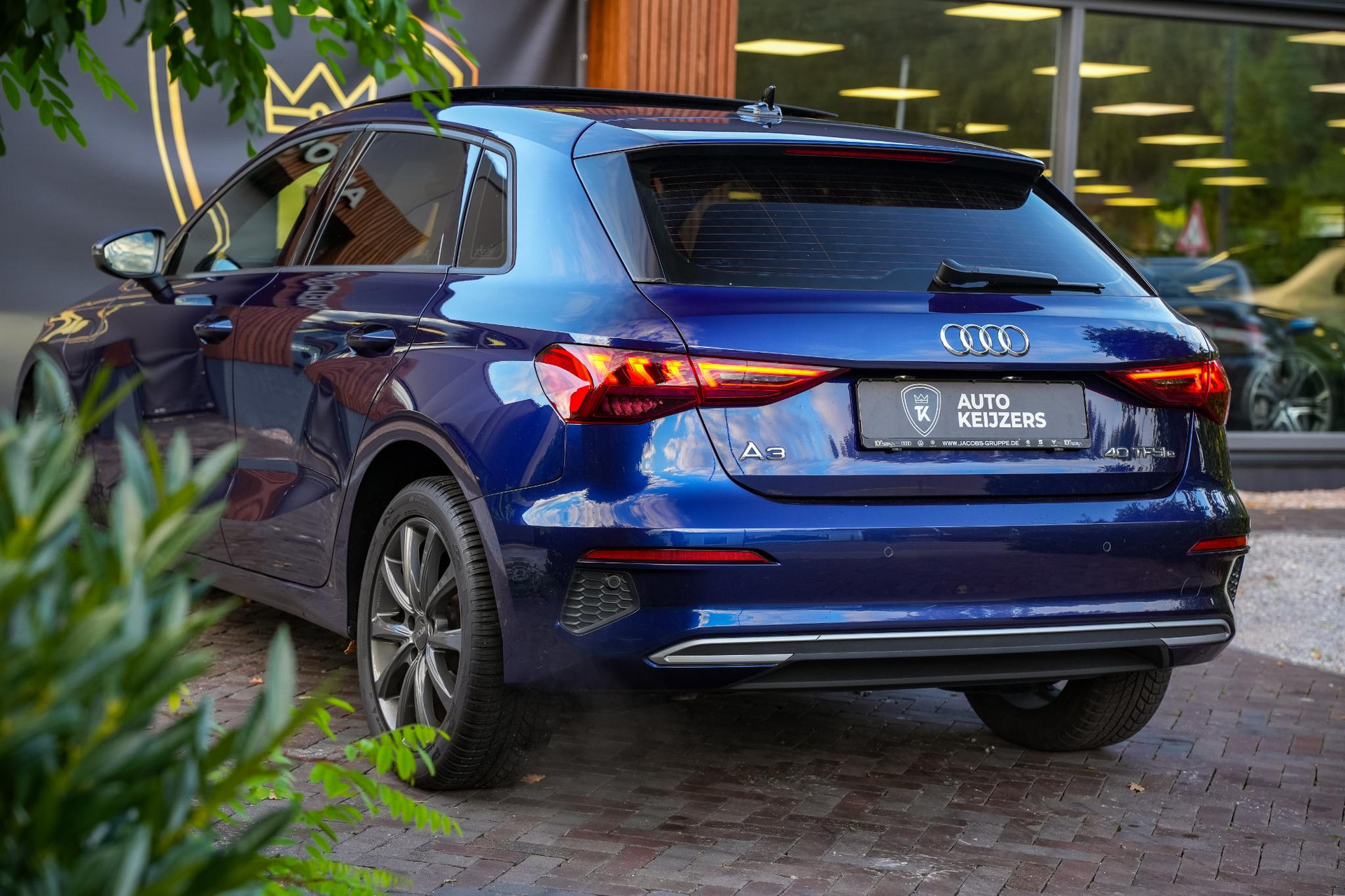 Audi A3 Sportback 40 TFSI e Edition 2022 Navarra blue metallic (2D) 28