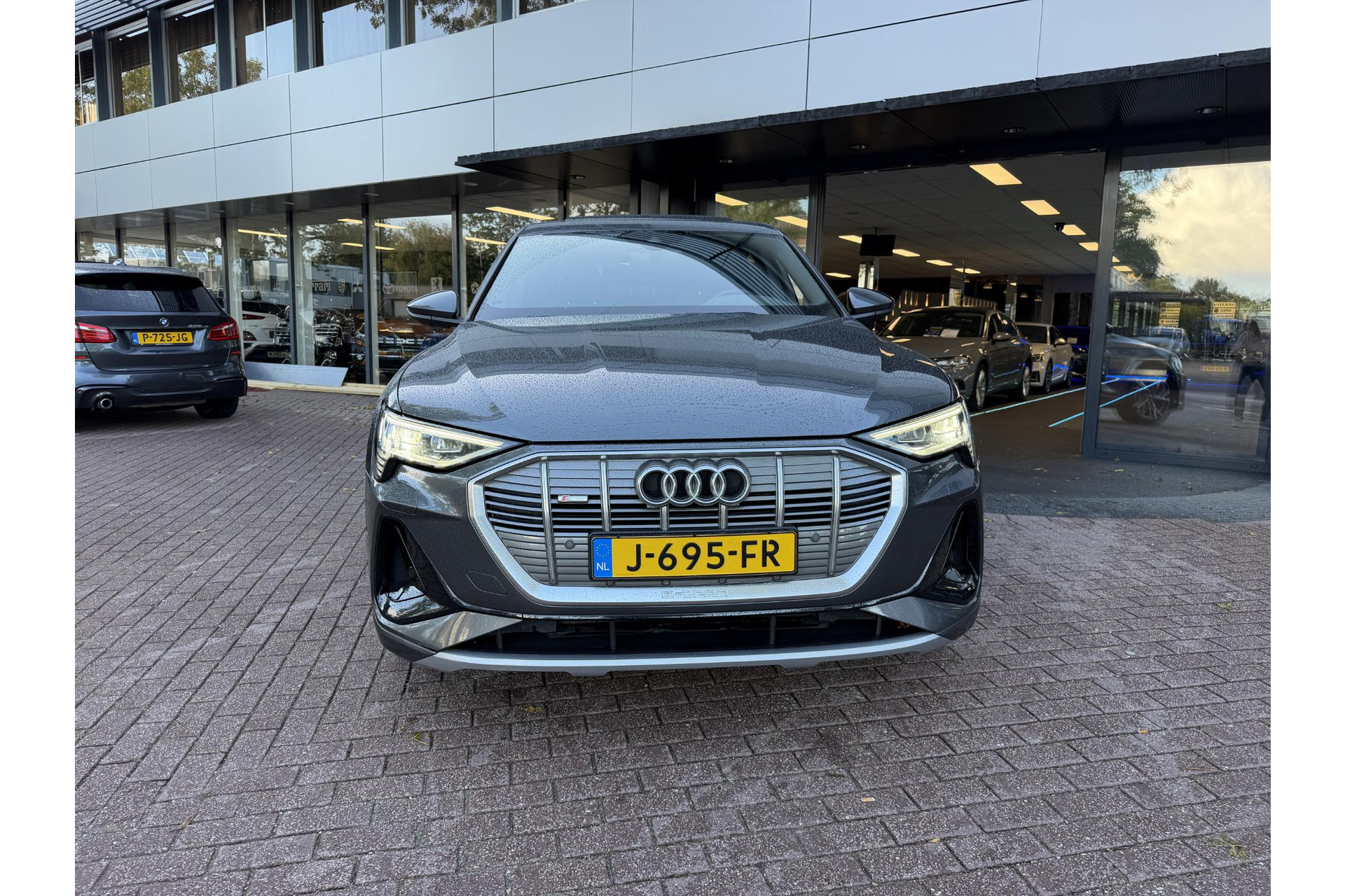 Audi e-tron Sportback 50 quattro S edition 71 kWh 2020 Daytonagrijs pareleffect 2