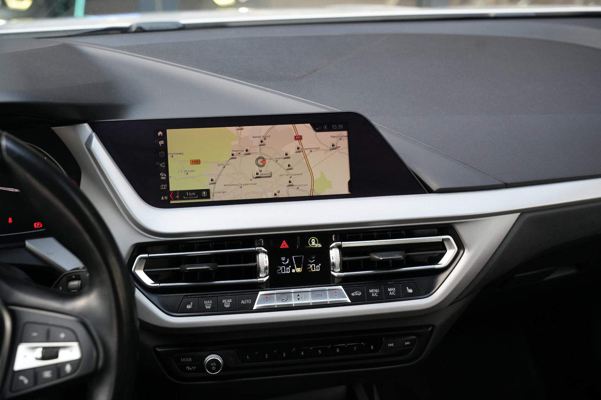 BMW 1-serie 118d High Executive 2020  22