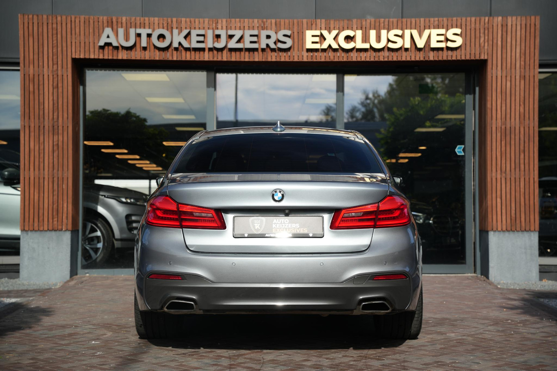 BMW 5 Serie 540i xDrive High Executive 2017 Blue-stone metallic (C2Y) 11