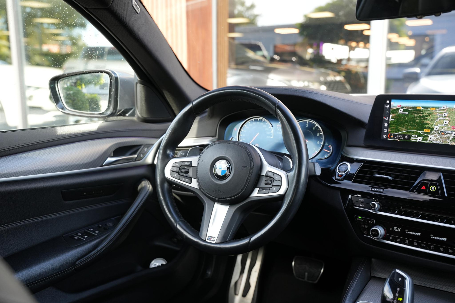 BMW 5 Serie 540i xDrive High Executive 2017 Blue-stone metallic (C2Y) 16