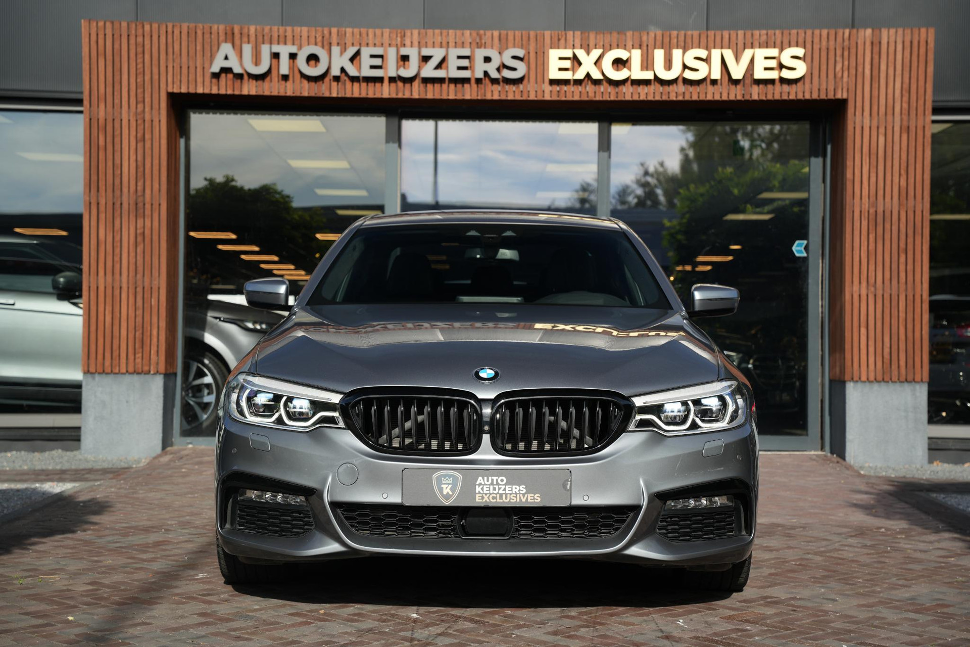 BMW 5 Serie 540i xDrive High Executive 2017 Blue-stone metallic (C2Y) 3