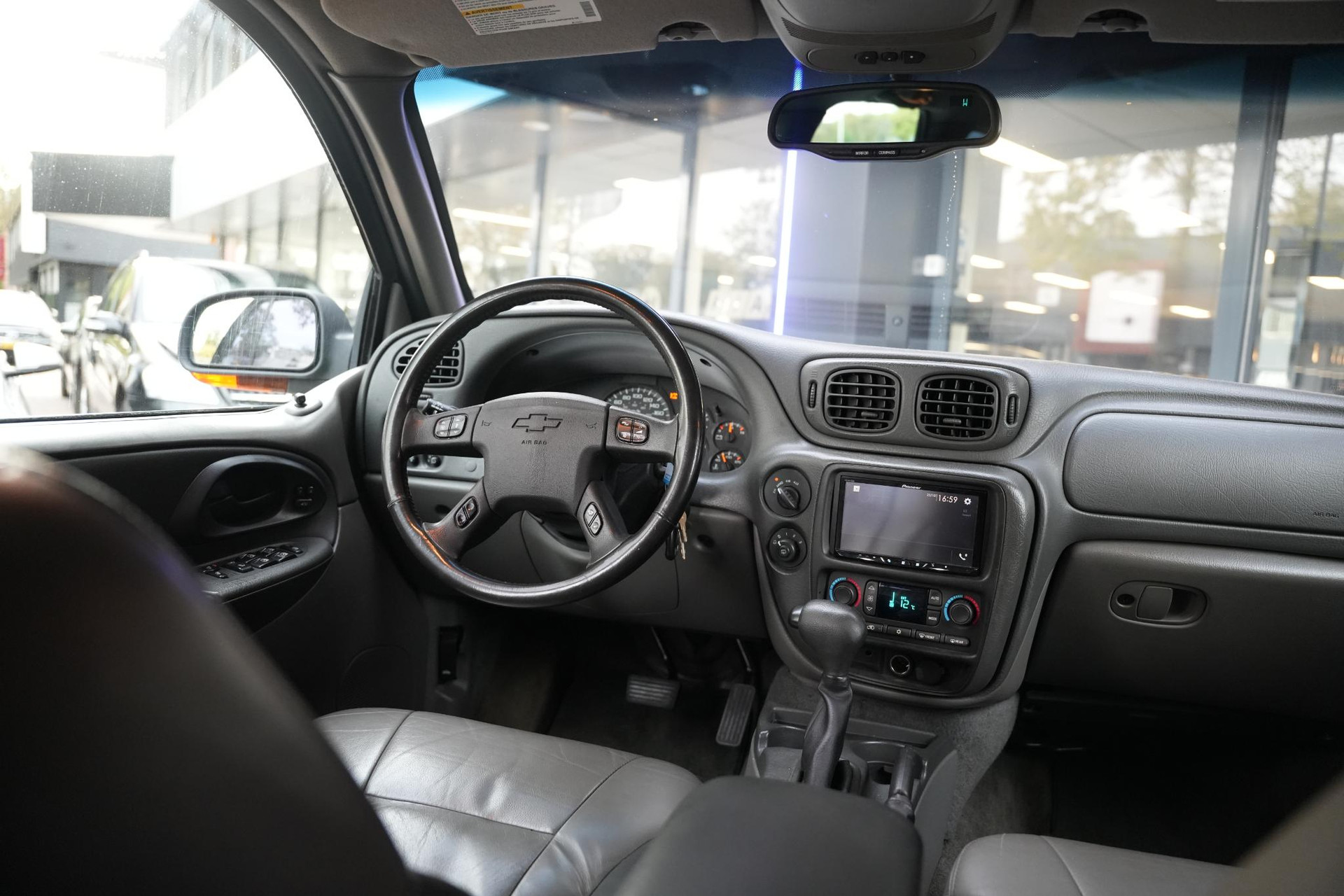 Chevrolet Trailblazer 4.2 LTZ 2003  21
