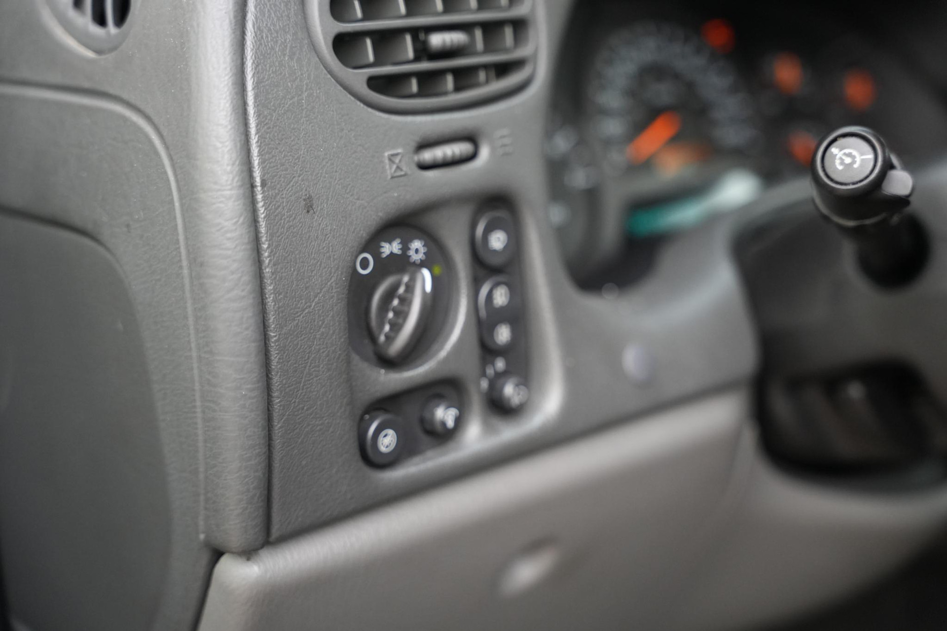 Chevrolet Trailblazer 4.2 LTZ 2003  28