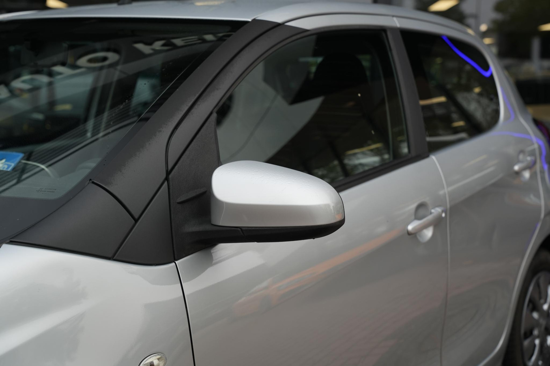 Citroën C1 1.0 e-VTi Feel 2014 Pareleffect speciale kleur blanc perle nacré 17