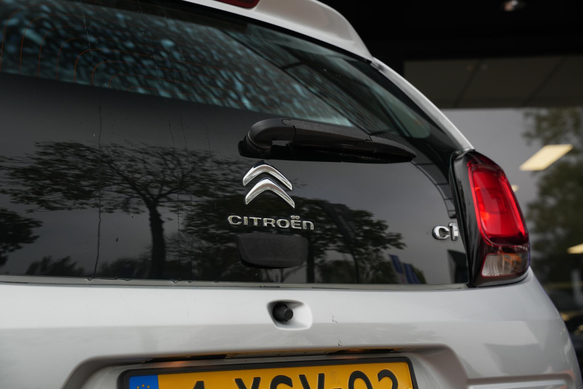 Citroën C1 1.0 e-VTi Feel 2014 Pareleffect speciale kleur blanc perle nacré 19