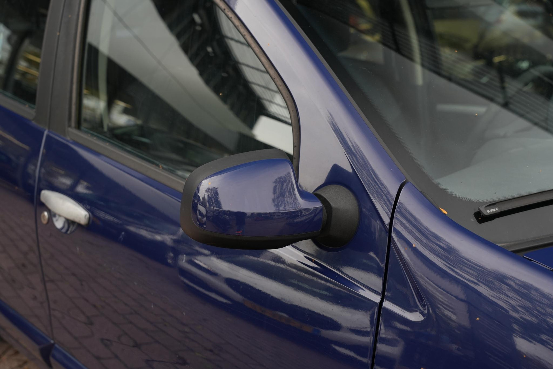 Dacia Sandero 1.4 Lauréate 2008 Dacia bleu marine  12