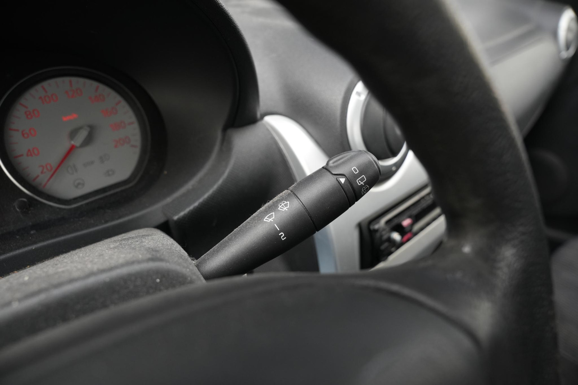 Dacia Sandero 1.4 Lauréate 2008 Dacia bleu marine  23