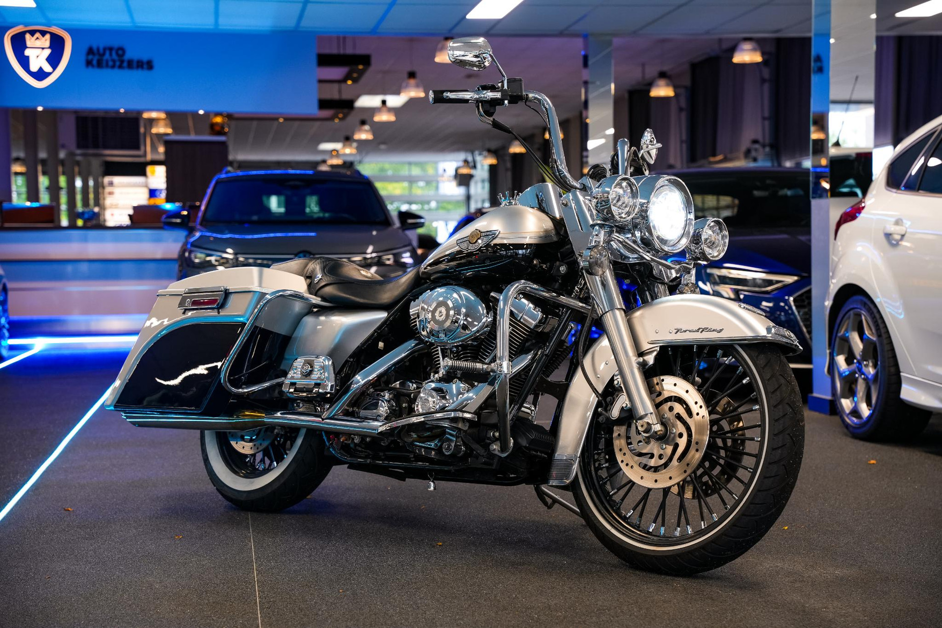 Harley-Davidson  88 FLHRCI Road King Classic 2003  2