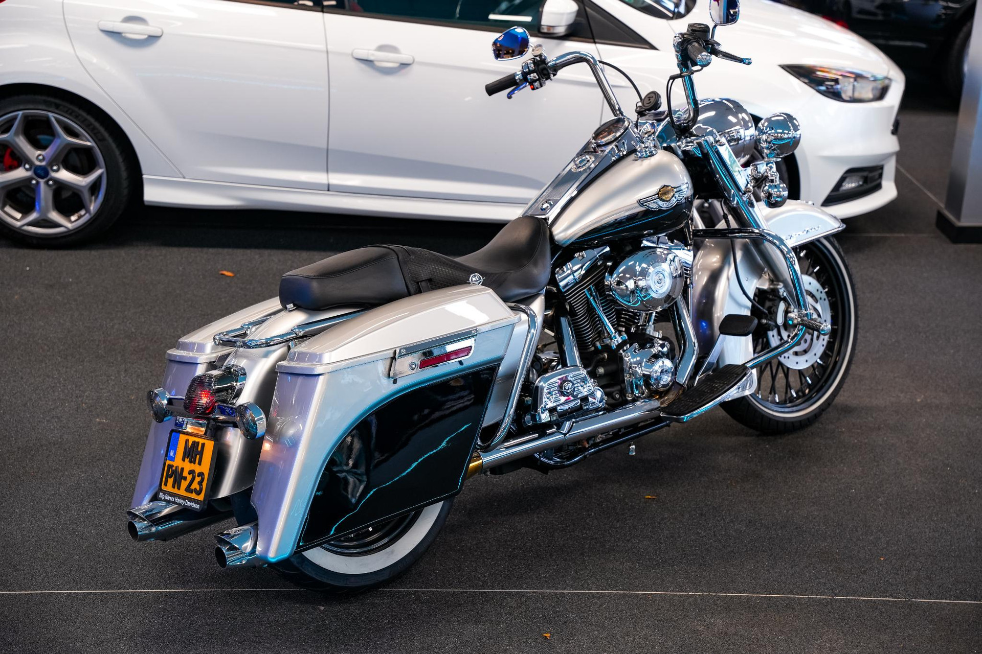 Harley-Davidson  88 FLHRCI Road King Classic 2003  6