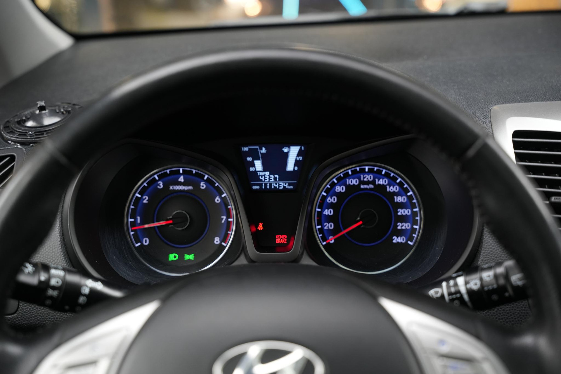 Hyundai ix20 1.4i i-Vision 2012 Phantom Black Metallic/Phantom Black Pearl (PAE) 14