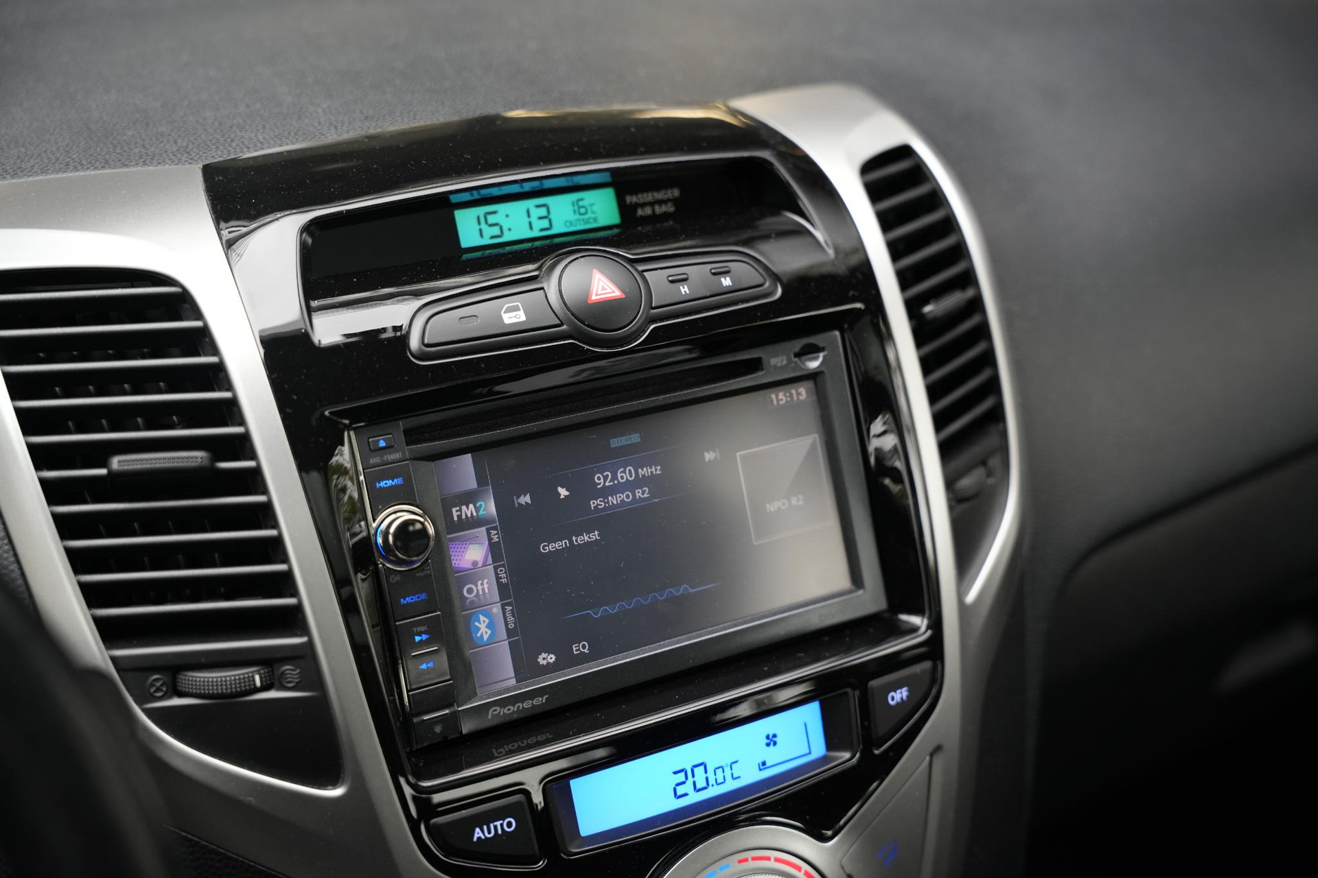 Hyundai ix20 1.4i i-Vision 2012 Phantom Black Metallic/Phantom Black Pearl (PAE) 4