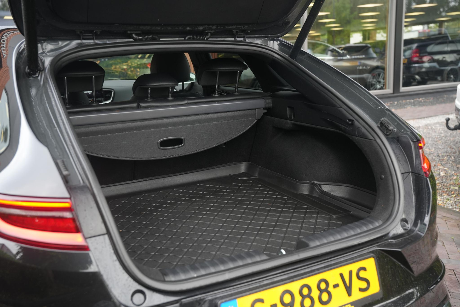 Kia ProCeed 1.0 T-GDi GT-Line 2023 Black pearl m 13