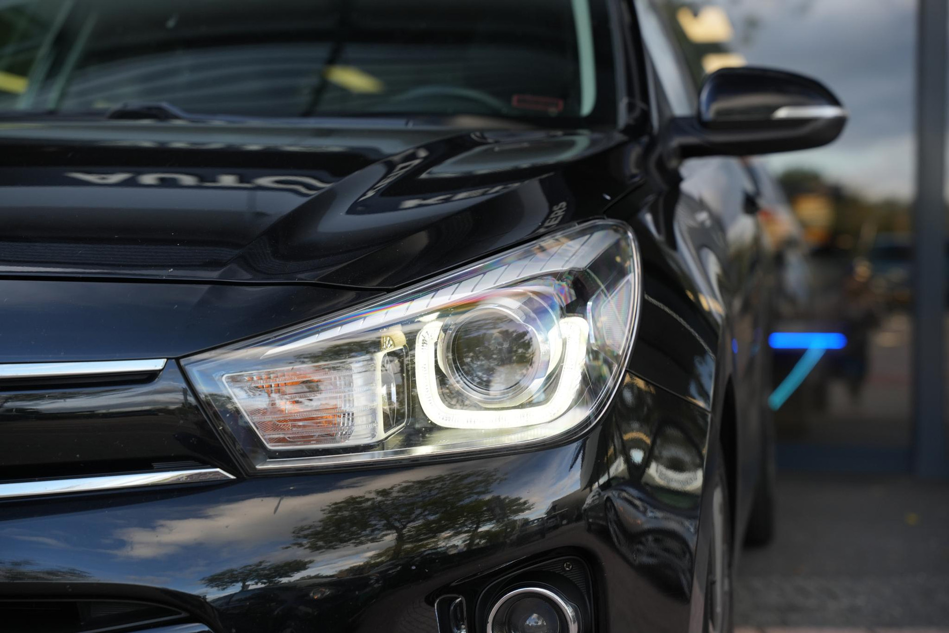 Kia Rio 1.4 Platinum Edition 2017 Aurora Black Pearl (ABP) 17