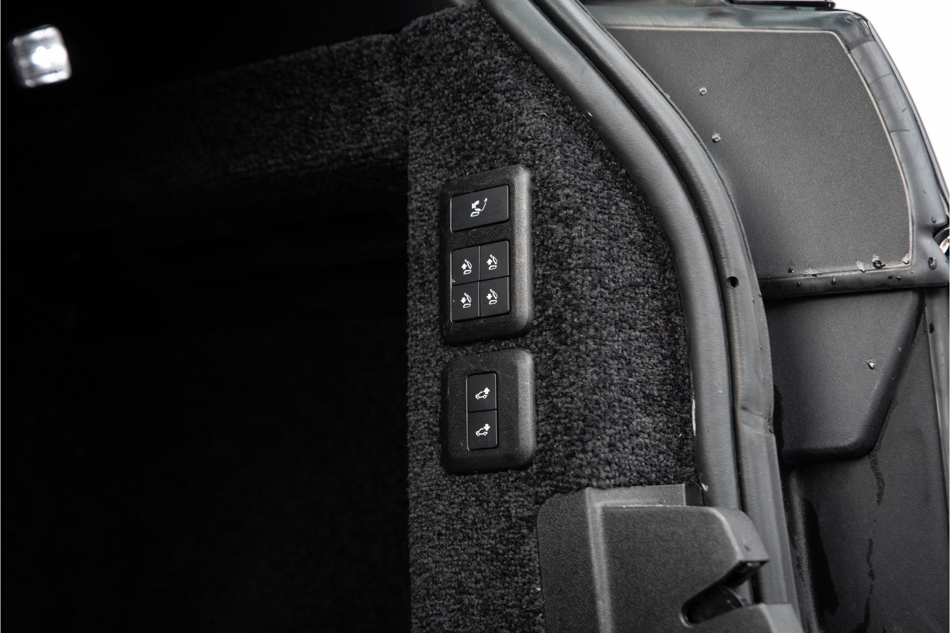 Land Rover Range Rover 2.0 P400e Autobiography 2020 Exterior Paint - Santorini Black (1AG) 35