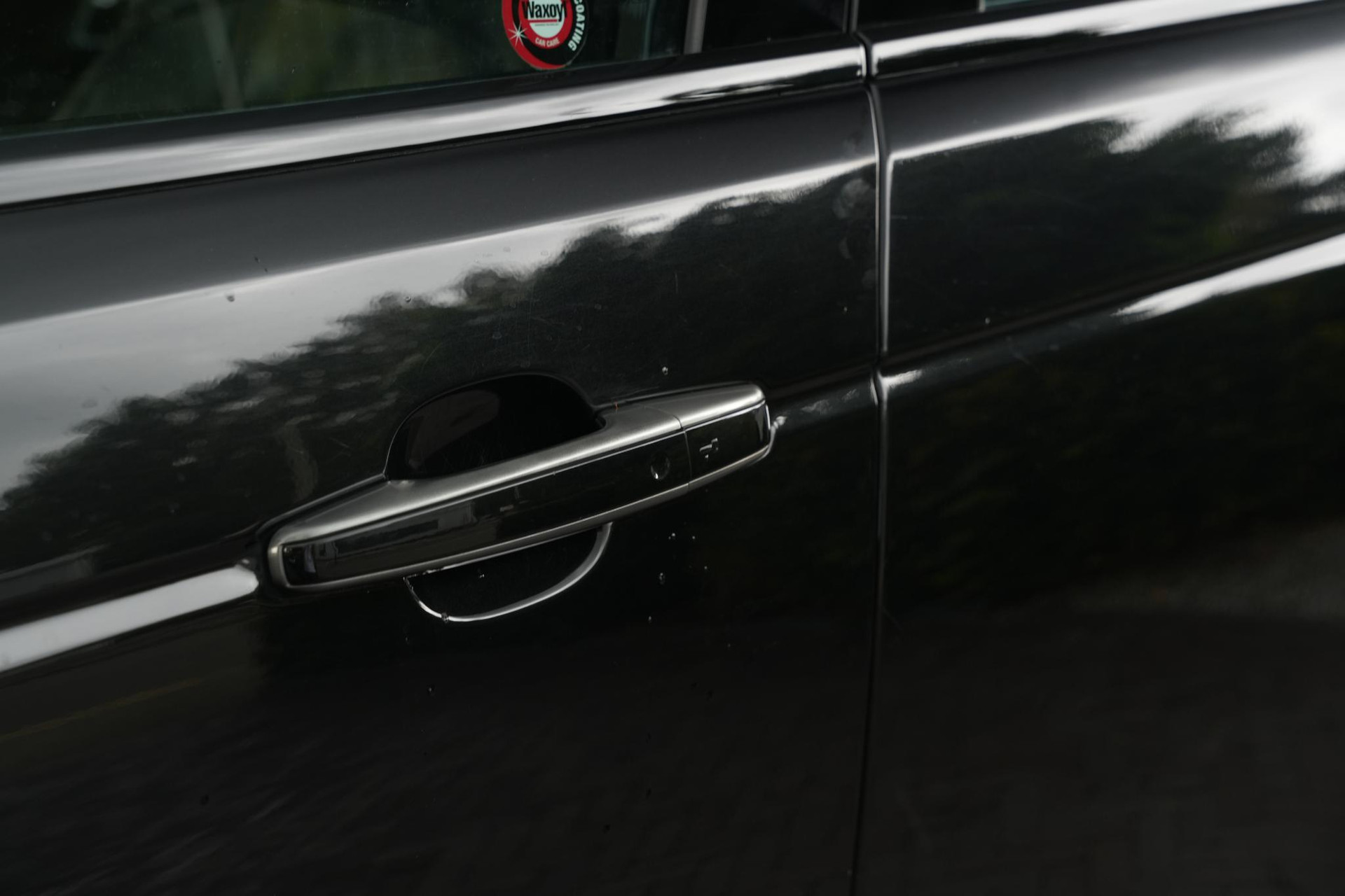 Land Rover Range Rover 2.0 P400e Autobiography 2020 Exterior Paint - Santorini Black (1AG) 39