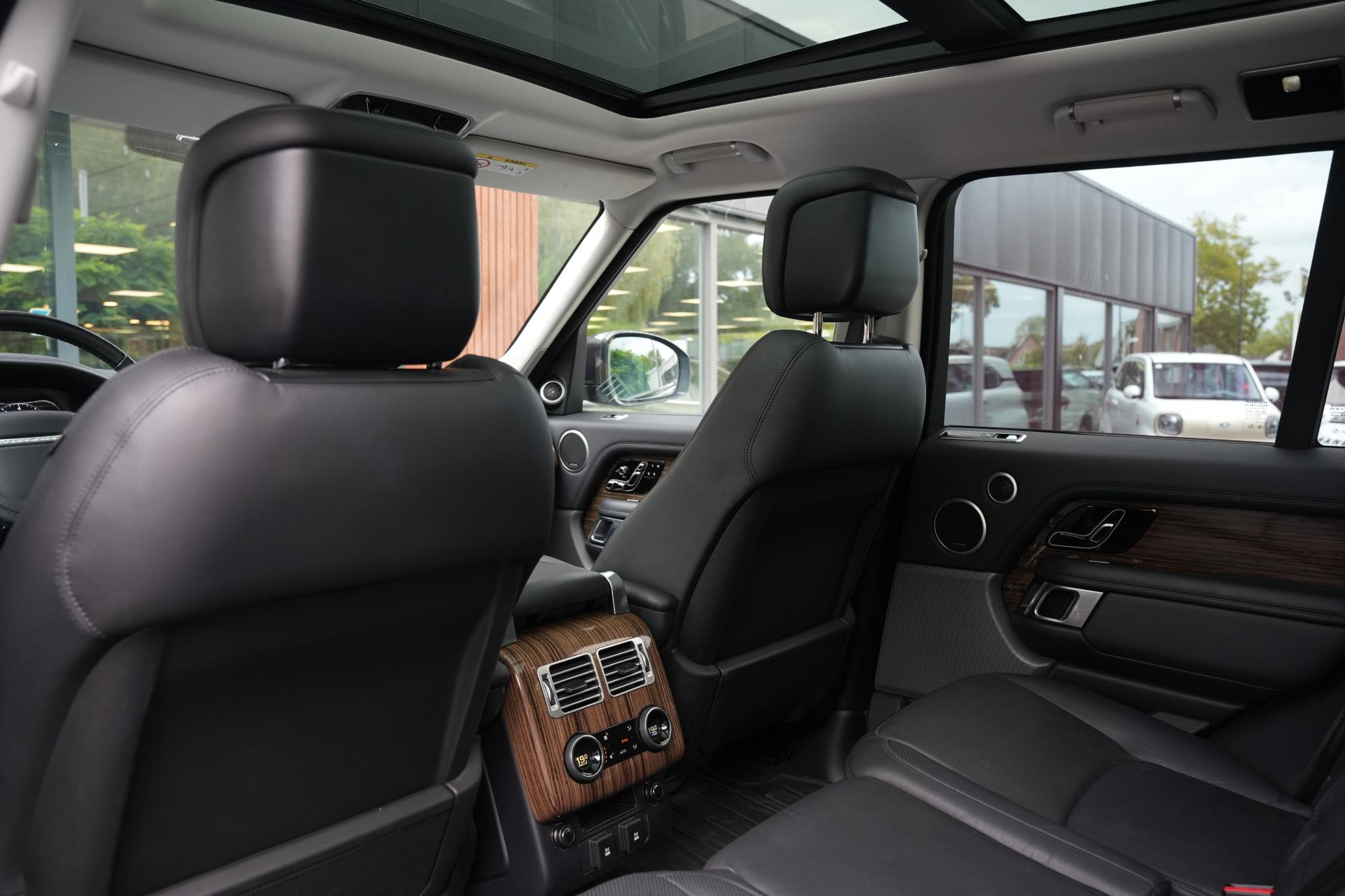 Land Rover Range Rover 5.0 V8 SC Autobiography 2018 Storm Grey (1AU) 31