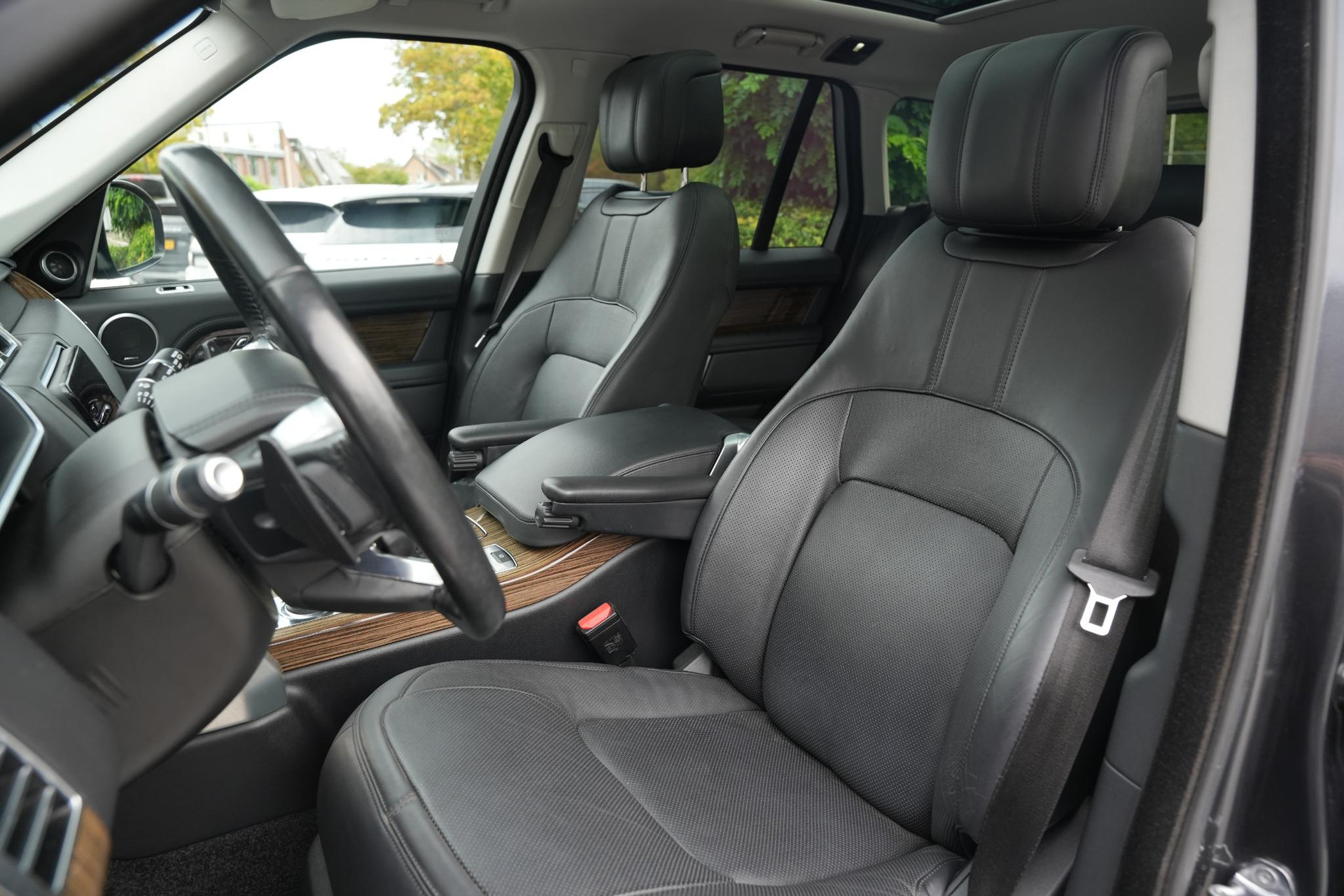 Land Rover Range Rover 5.0 V8 SC Autobiography 2018 Storm Grey (1AU) 4