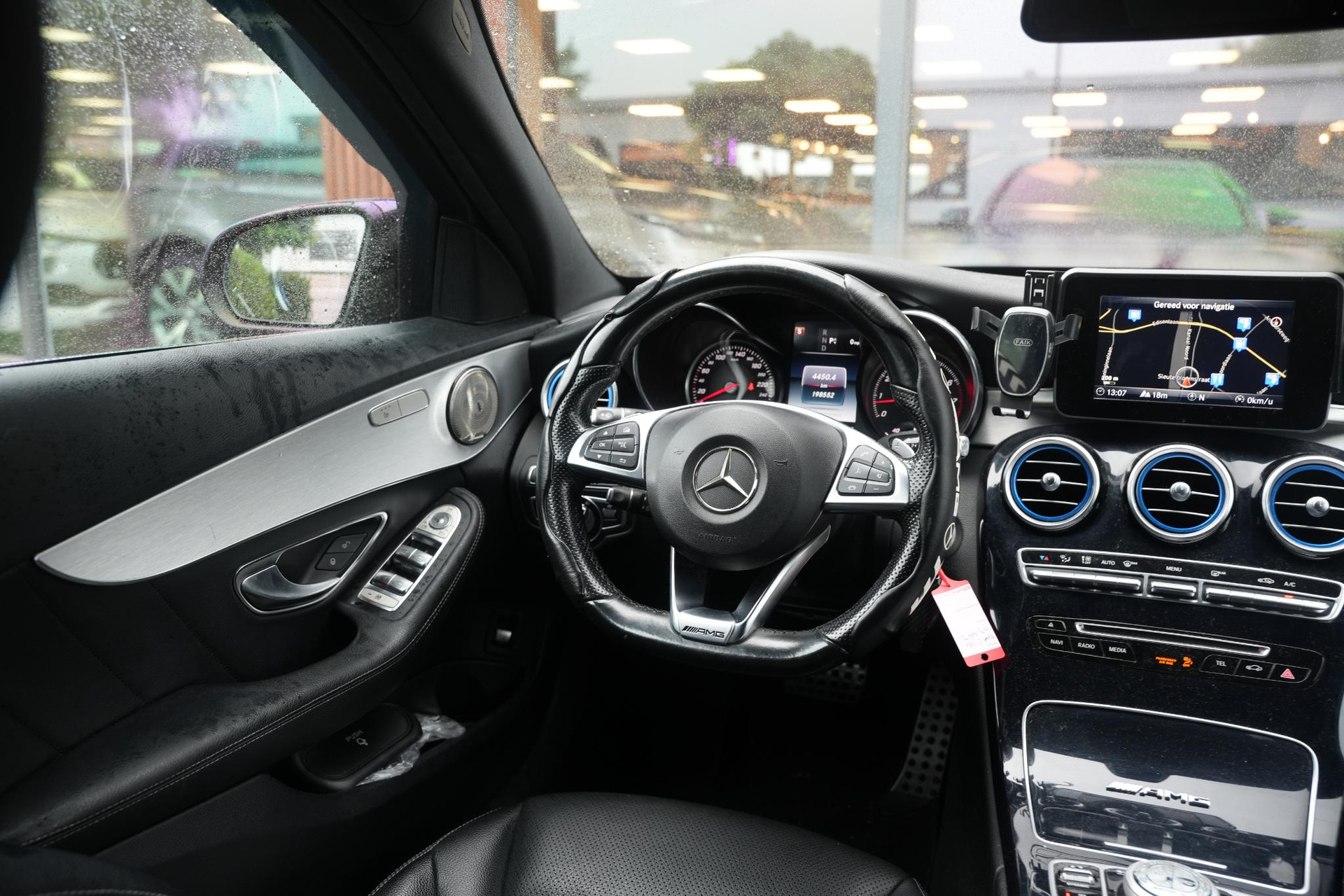 Mercedes-Benz C-Klasse 180 AMG Sport Edition 2017 OBSIDIAN BLACK (197U) 27