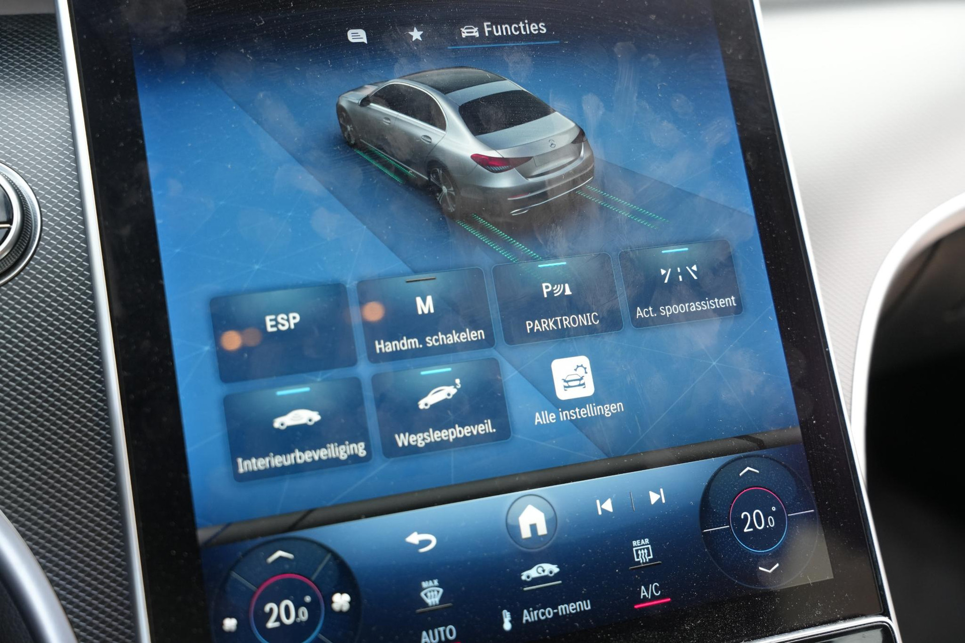 Mercedes-Benz C-Klasse 180 Business Line 2022  38