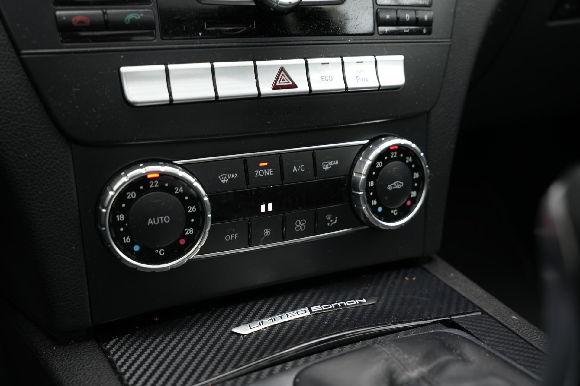 Mercedes-Benz C-Klasse Coupé 180 2011  25