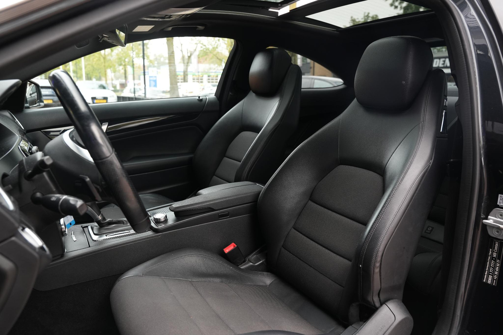 Mercedes-Benz C-Klasse Coupé 180 2011  4