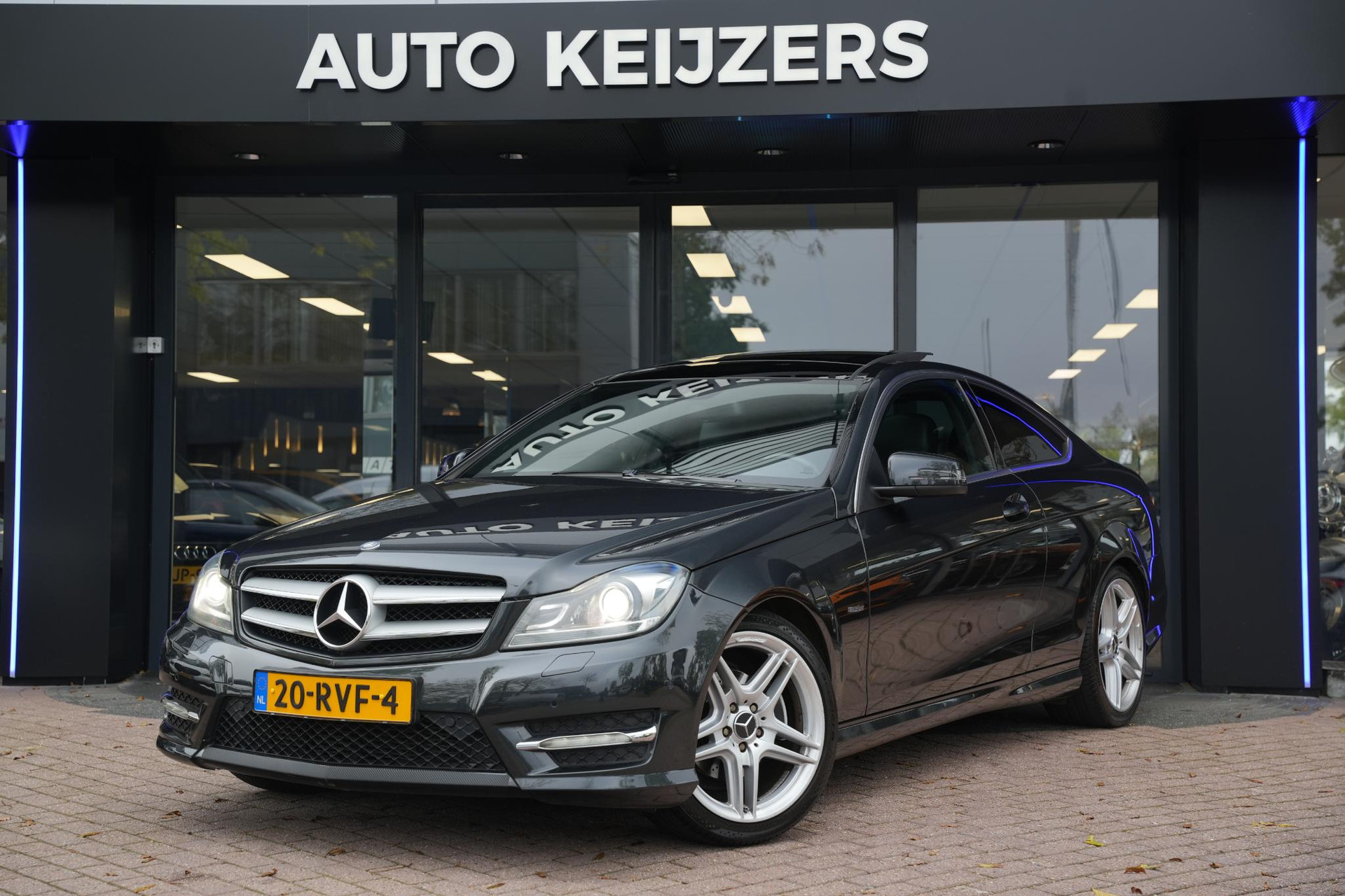 Mercedes-Benz C-Klasse Coupé 180 2011  5