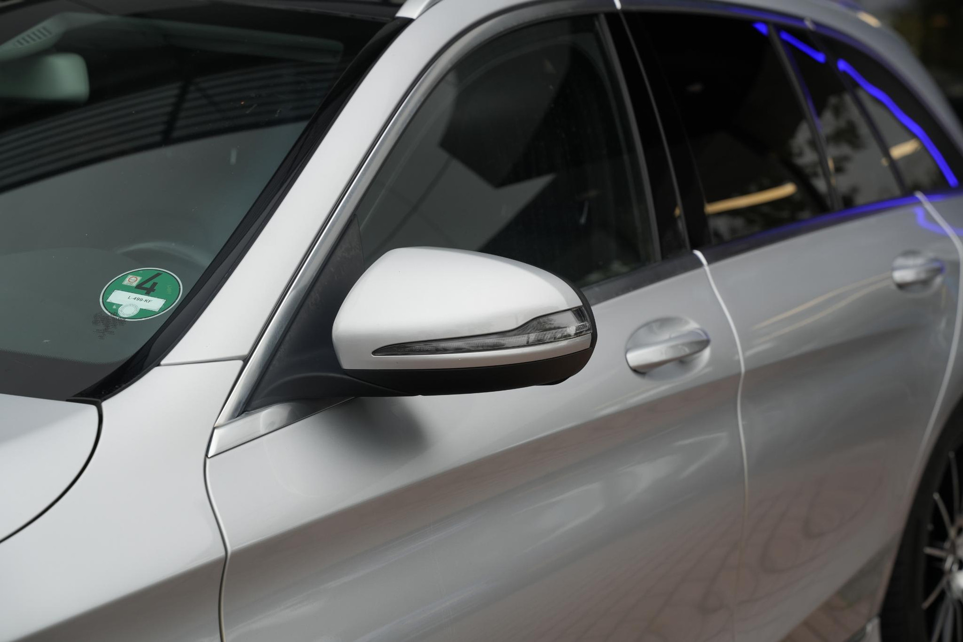 Mercedes-Benz C-Klasse Estate 200 Prestige 2016 IRIDIUM SILVER - METALLIC FINISH (775U) 16