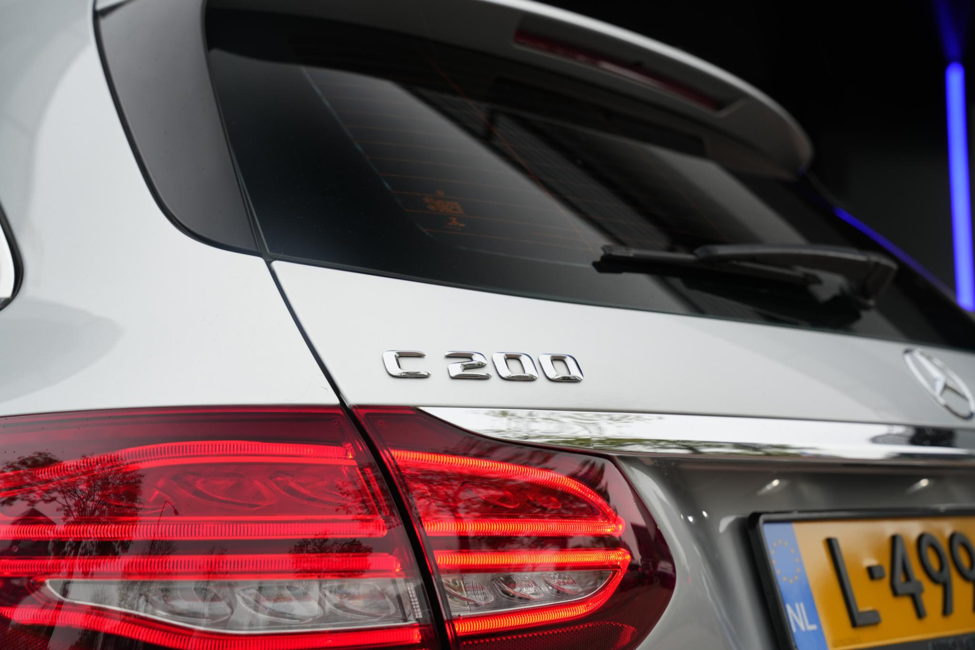 Mercedes-Benz C-Klasse Estate 200 Prestige 2016 IRIDIUM SILVER - METALLIC FINISH (775U) 18