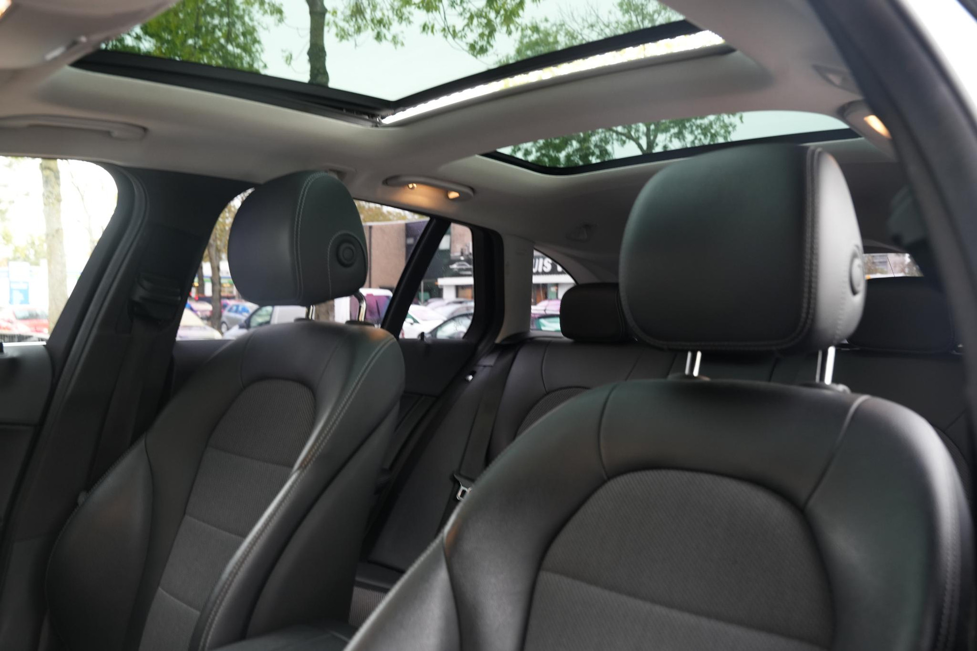 Mercedes-Benz C-Klasse Estate 200 Prestige 2016 IRIDIUM SILVER - METALLIC FINISH (775U) 21