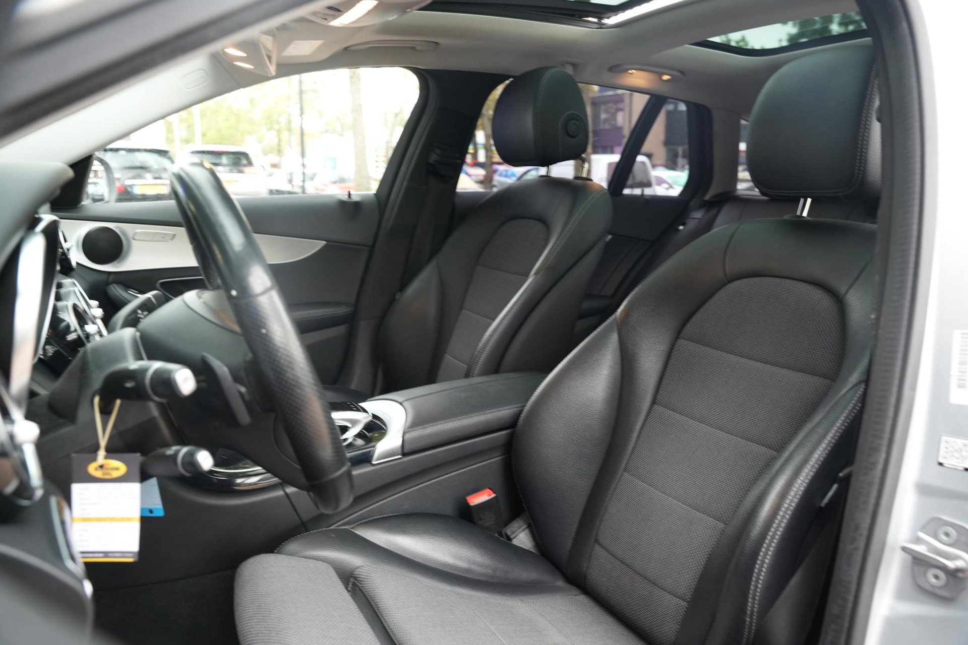 Mercedes-Benz C-Klasse Estate 200 Prestige 2016 IRIDIUM SILVER - METALLIC FINISH (775U) 4