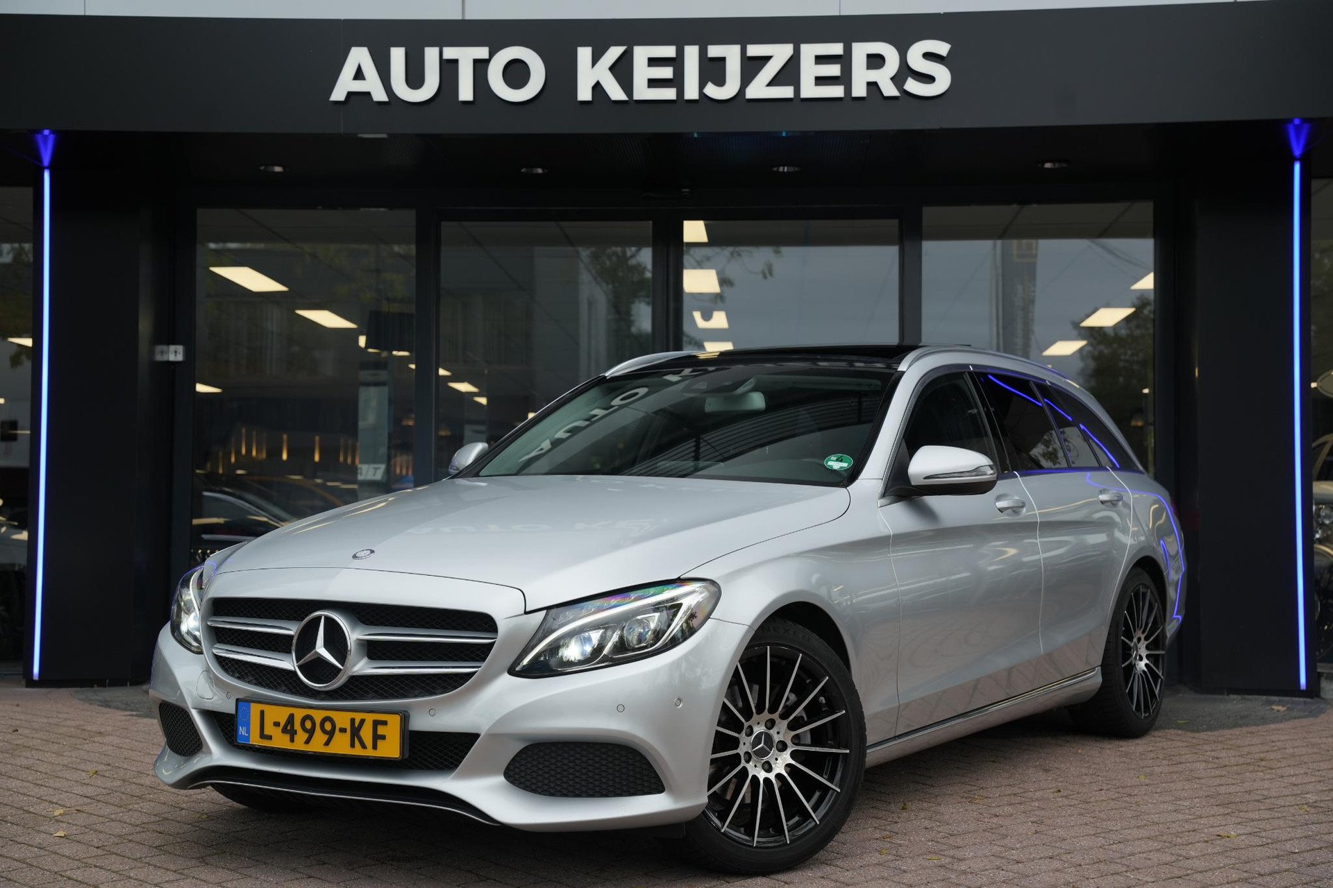 Mercedes-Benz C-Klasse Estate 200 Prestige 2016 IRIDIUM SILVER - METALLIC FINISH (775U) 5