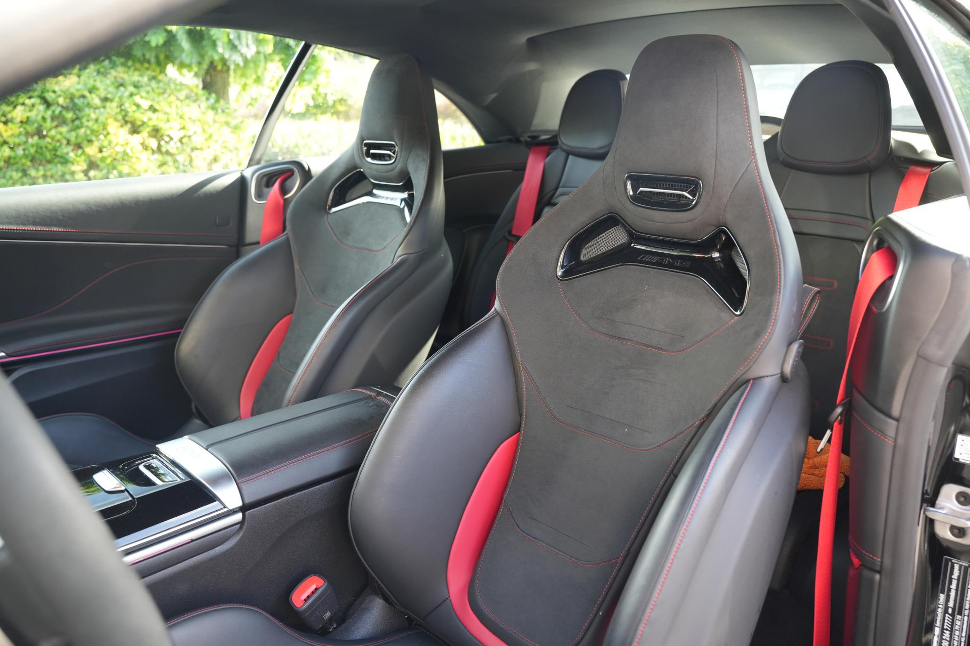 Mercedes-Benz CLE Cabriolet AMG 53 4MATIC+ 2025 Obsidian black - metallic finish (197U) 4