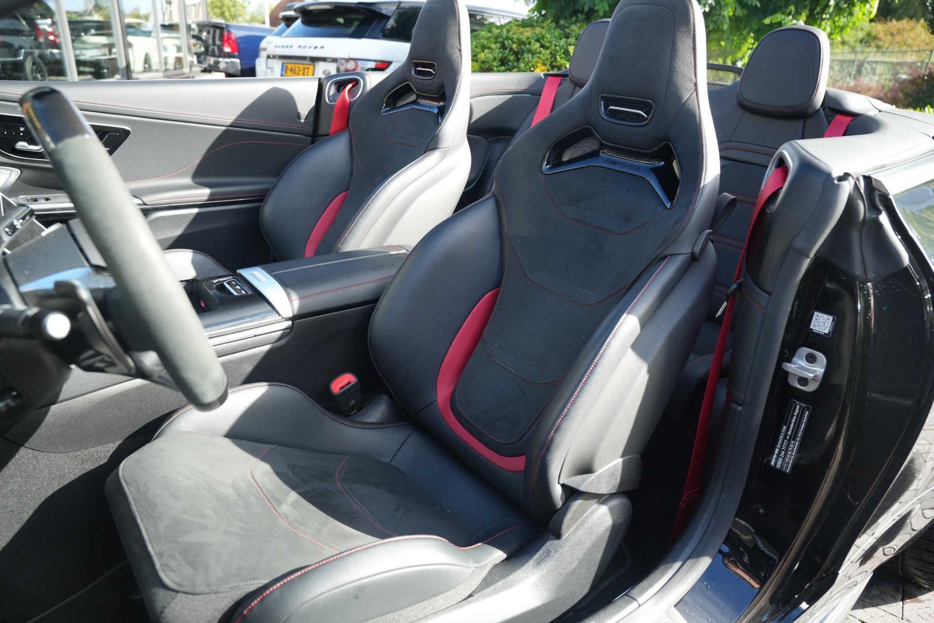 Mercedes-Benz CLE Cabriolet AMG 53 4MATIC+ 2025 Obsidian black - metallic finish (197U) 6