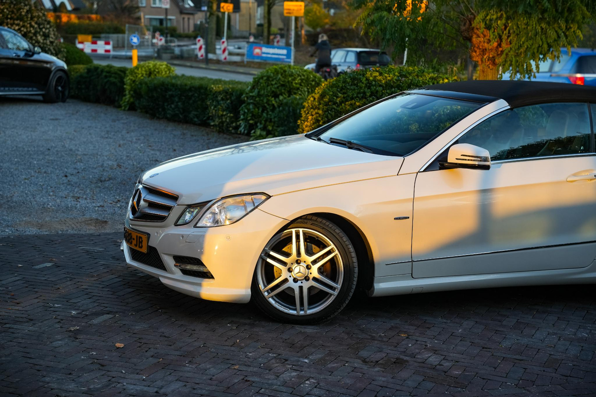 Mercedes-Benz E-Klasse Cabrio 250 CGI Elegance 2012 DIAMOND WHITE - METALLIC PAINT (799U) 29