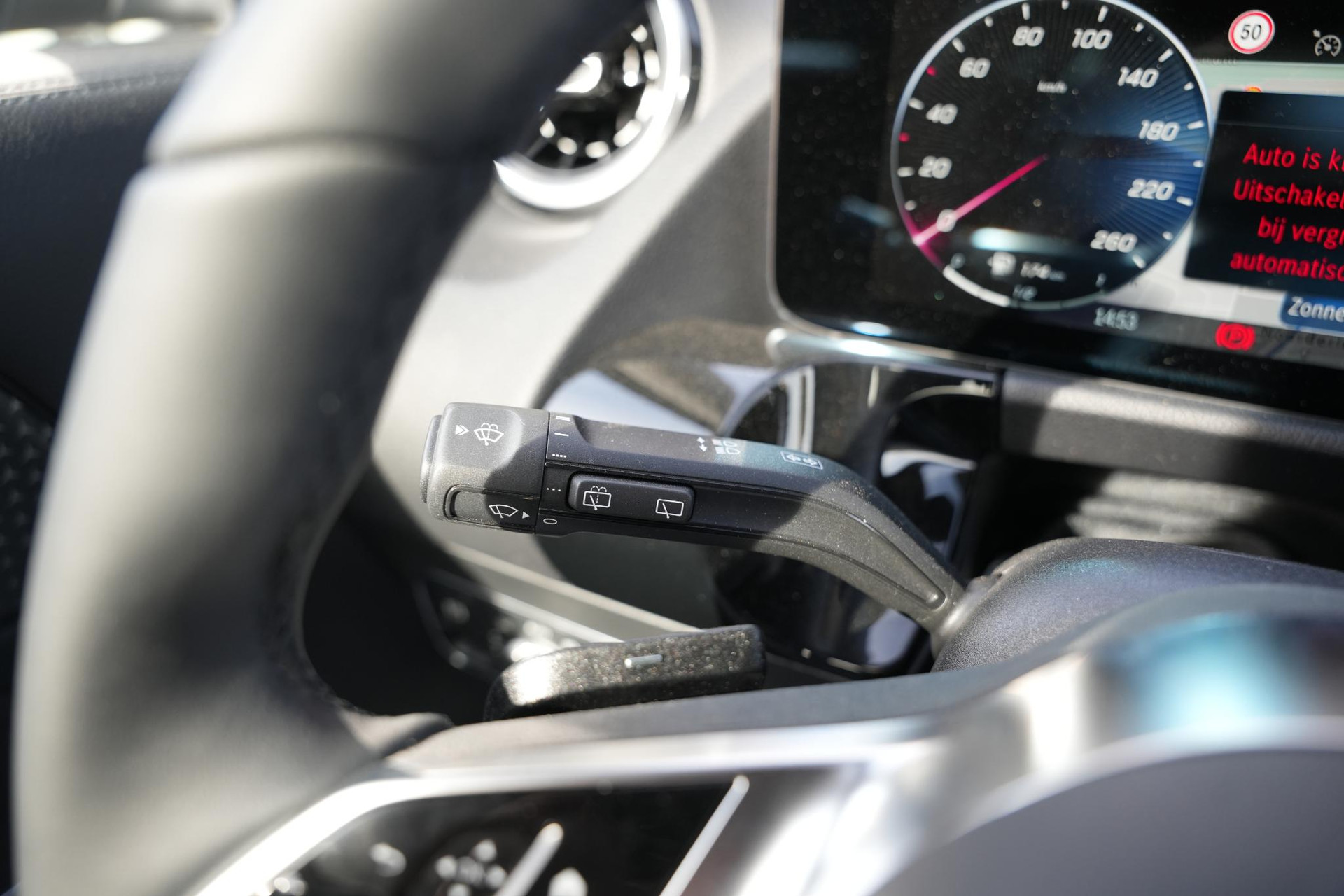 Mercedes-Benz GLA 180 Business Solution Luxury 2026 Mountain gray - metallic finish (787U) 33
