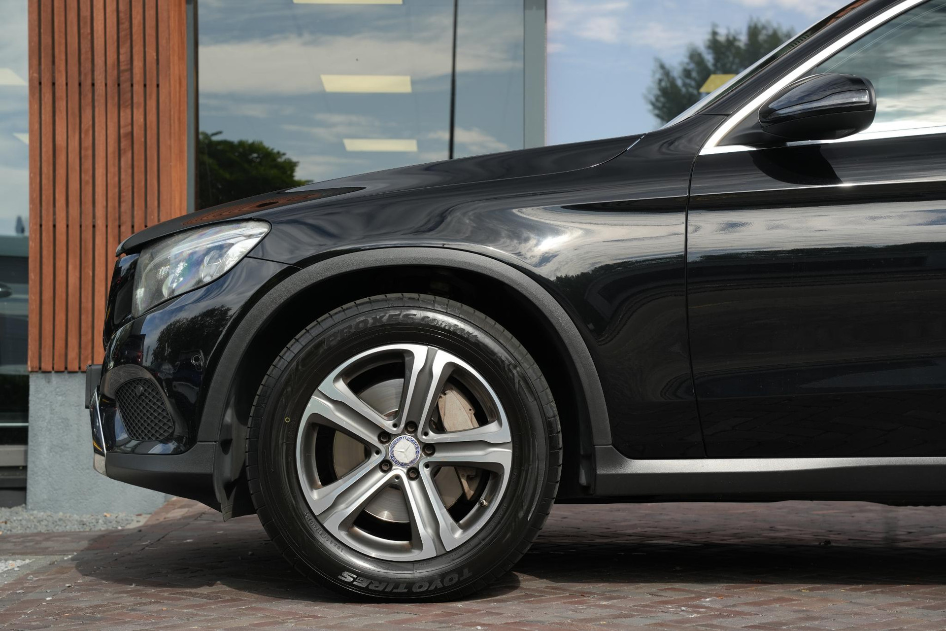 Mercedes-Benz GLC 250 d 4MATIC Prestige 2016 BLACK (040U) 10