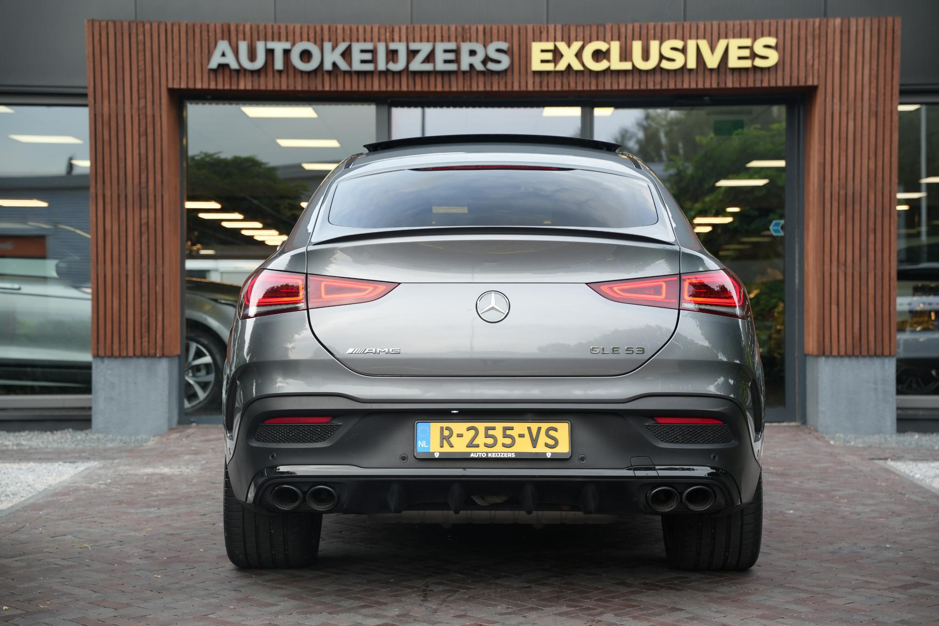 Mercedes-Benz GLE Coupé AMG 53 4MATIC+ Ultimate 2022 SELENITE GRAY - METALLIC FINISH (992U) 11