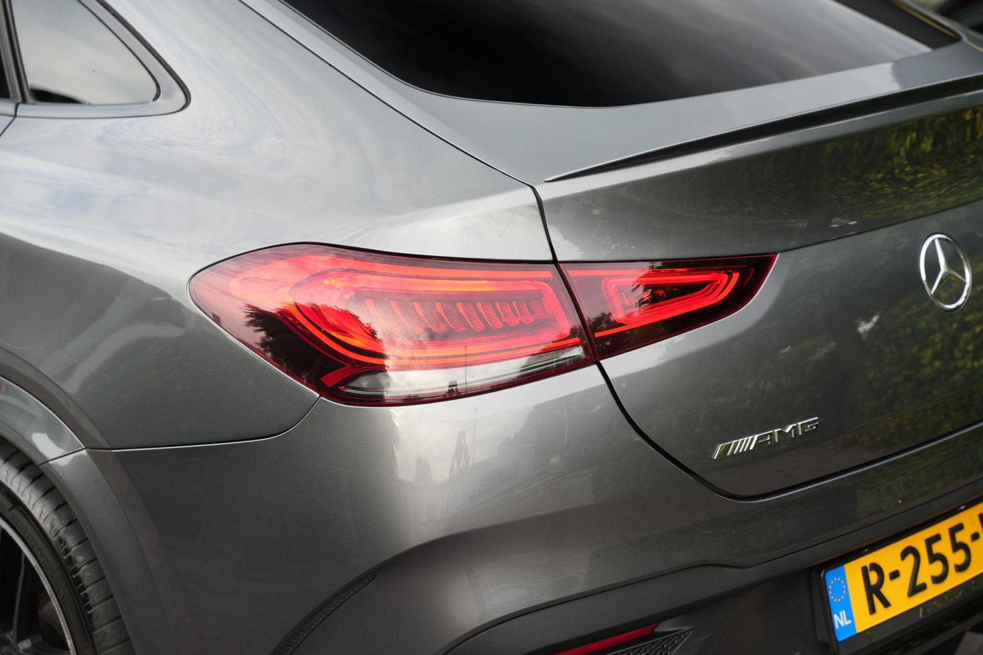 Mercedes-Benz GLE Coupé AMG 53 4MATIC+ Ultimate 2022 SELENITE GRAY - METALLIC FINISH (992U) 26
