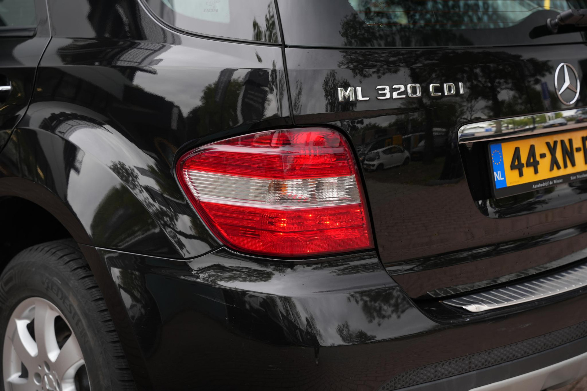 Mercedes-Benz M-Klasse 320 CDI 2007 OBSIDIAN BLACK (197U) 19