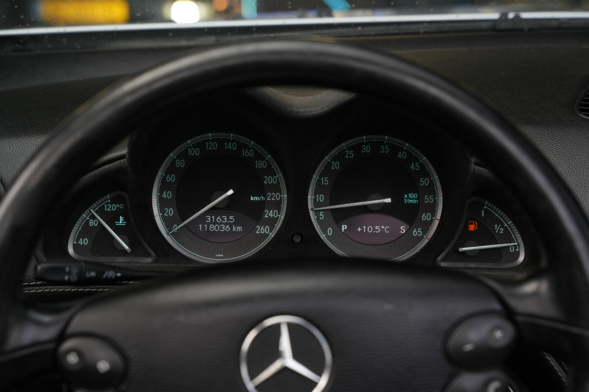 Mercedes-Benz SL-Klasse 350 2005 SILVER ARROW - METALLIC PAINT (777U) 11