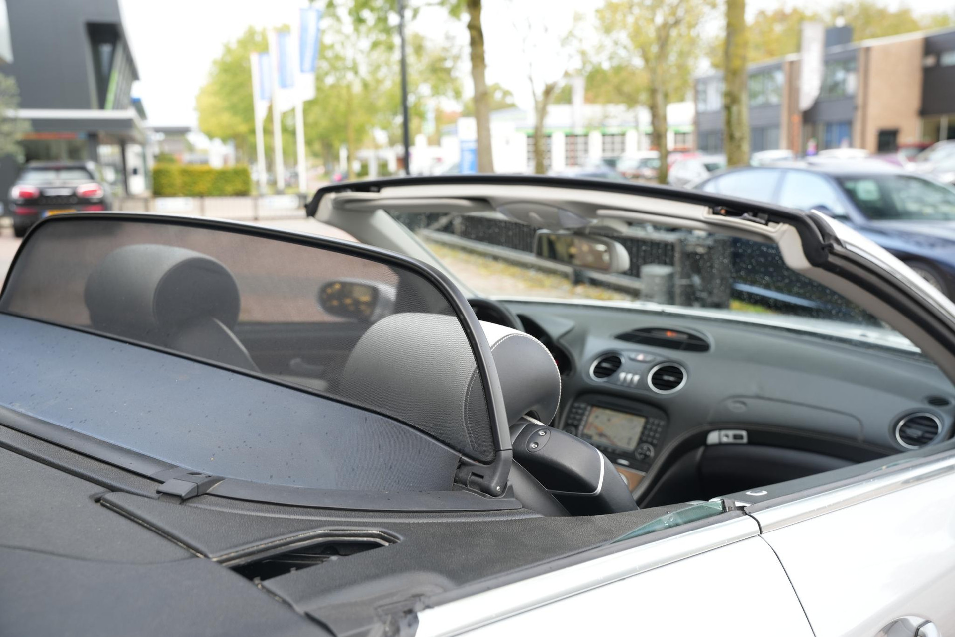 Mercedes-Benz SL-Klasse 350 2005 SILVER ARROW - METALLIC PAINT (777U) 15
