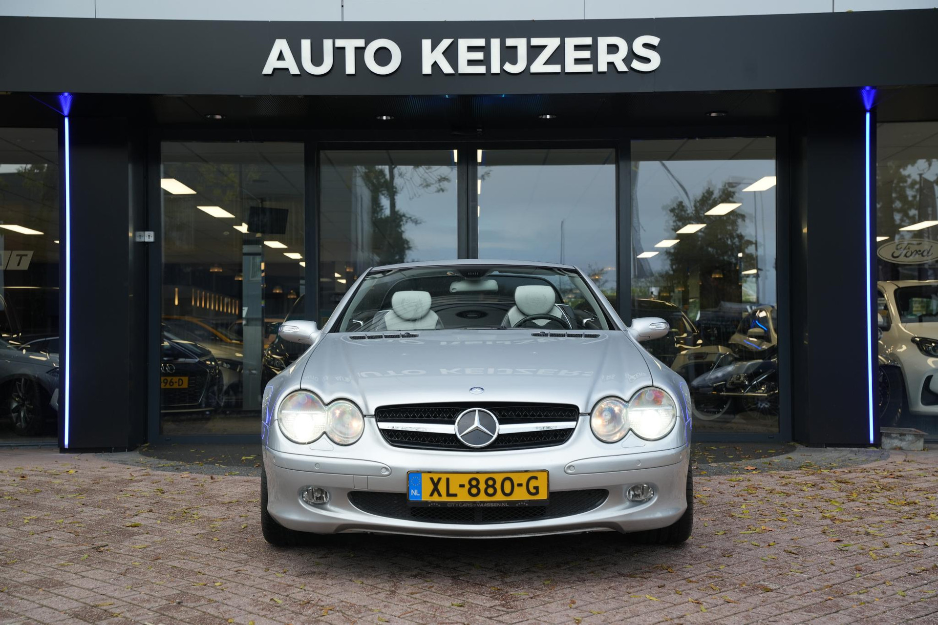 Mercedes-Benz SL-Klasse 350 2005 SILVER ARROW - METALLIC PAINT (777U) 5