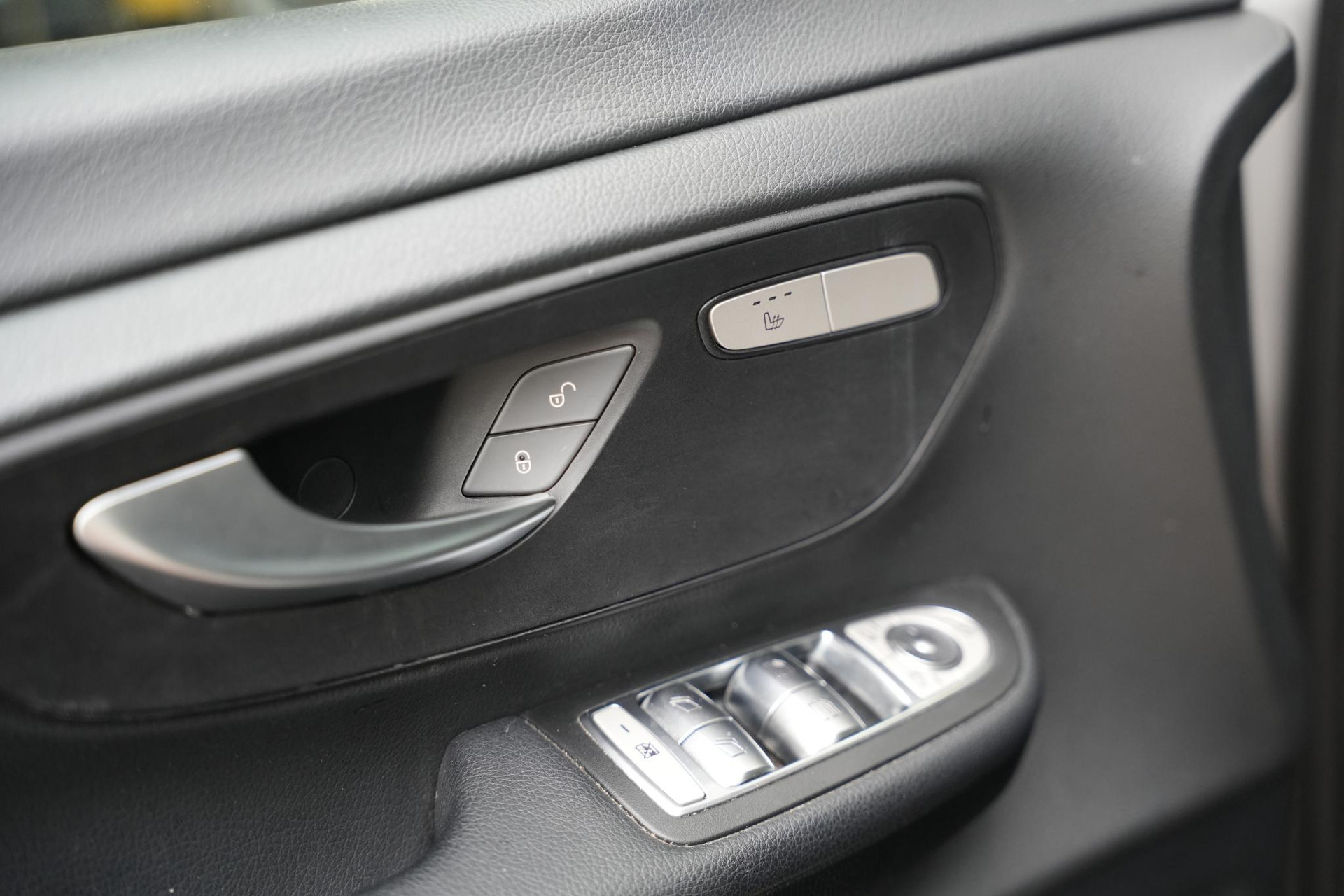 Mercedes-Benz V-Klasse 220d Lang DC 2021 Zilver 25