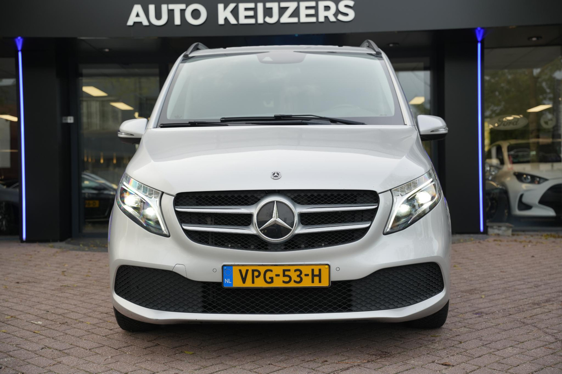 Mercedes-Benz V-Klasse 220d Lang DC 2021 Zilver 5