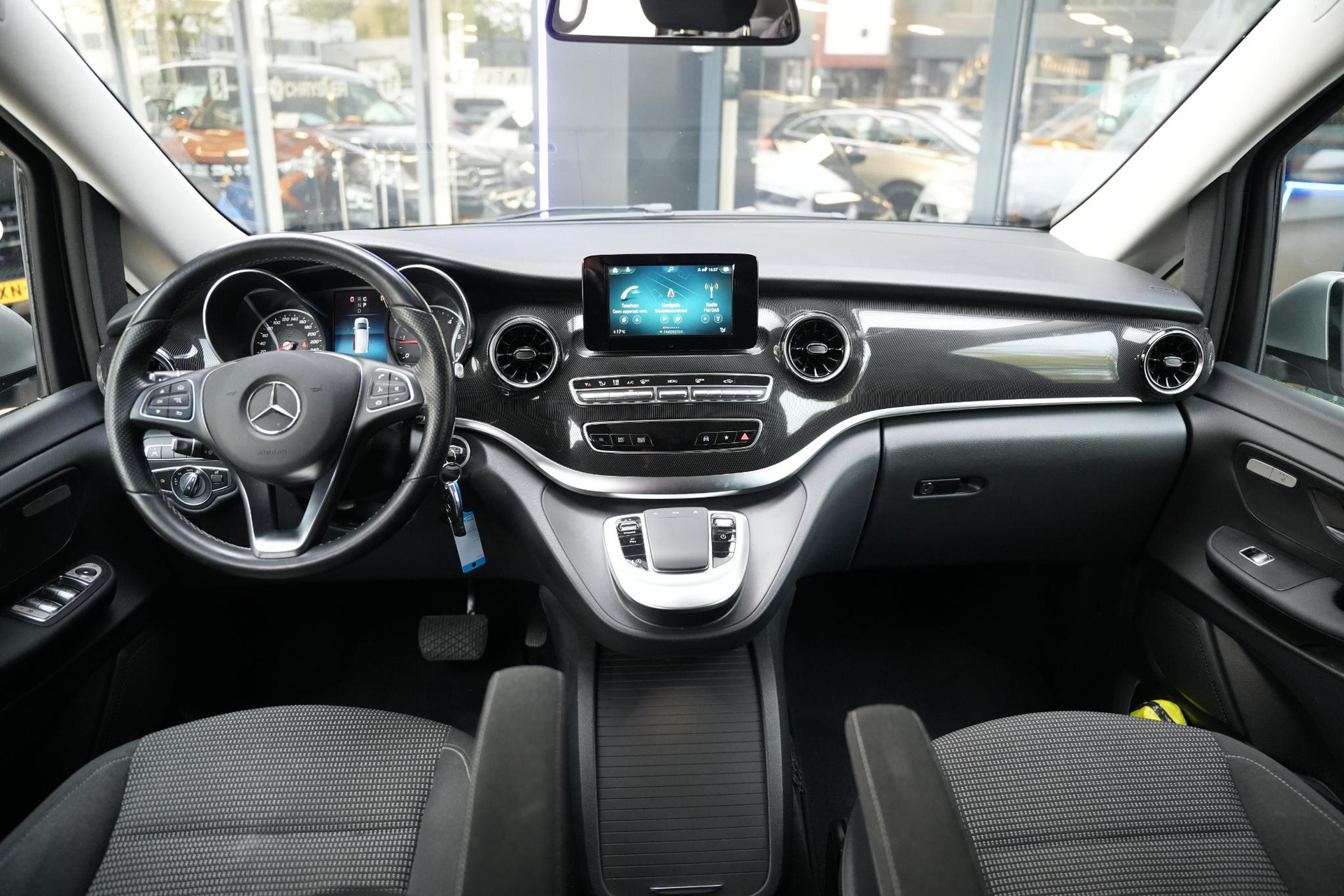 Mercedes-Benz V-Klasse 220d Lang DC 2021 Zilver 6