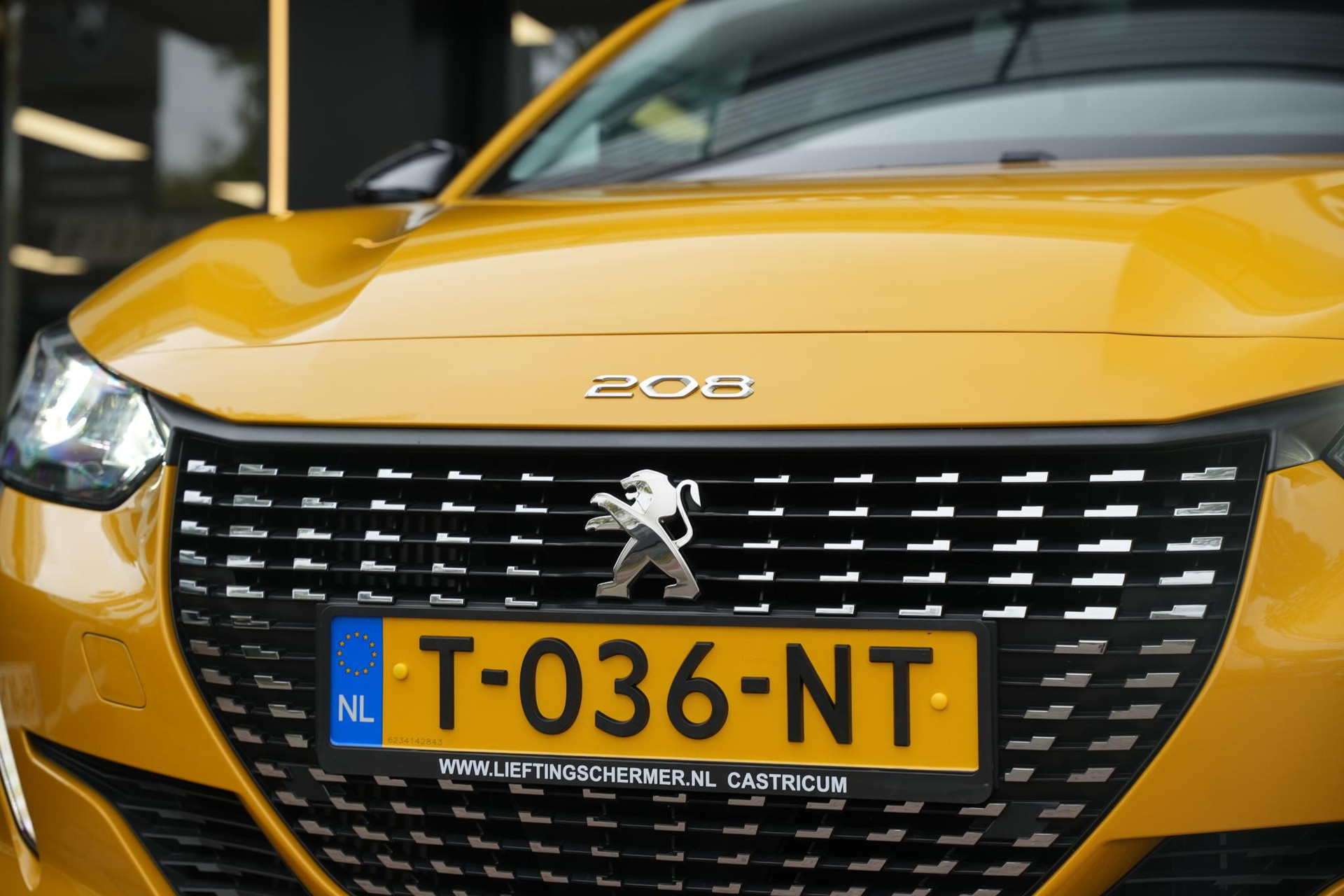Peugeot 208 1.2 PureTech Allure 2022 FARO YELLOW PAINT (KLT) 16