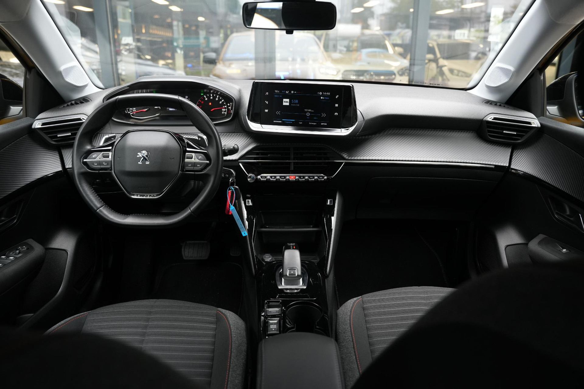 Peugeot 208 1.2 PureTech Allure 2022 FARO YELLOW PAINT (KLT) 2