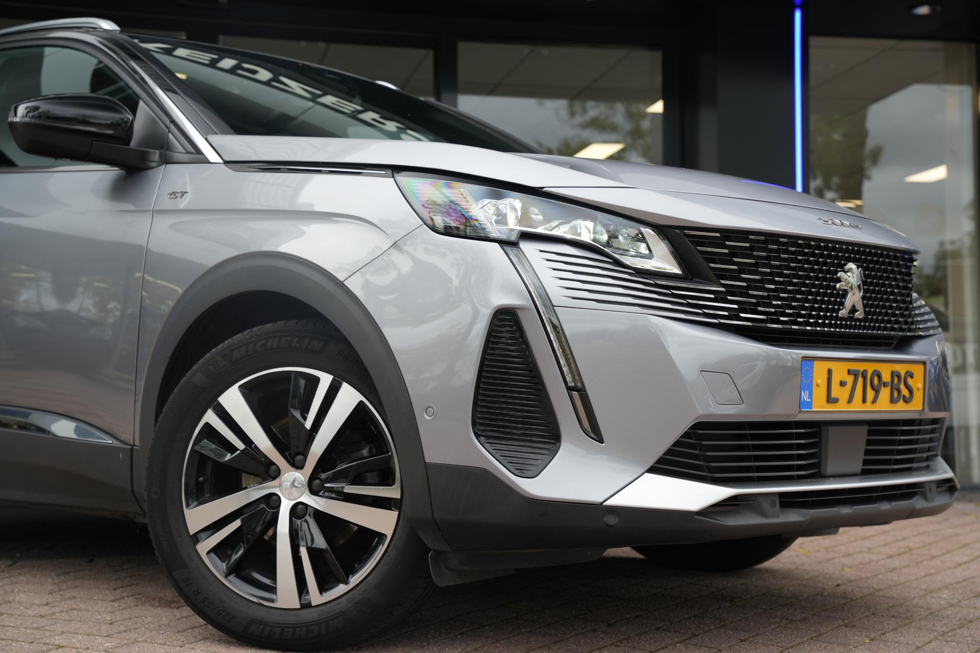 Peugeot 3008 1.2 PureTech GT 2021 Gris artense 15