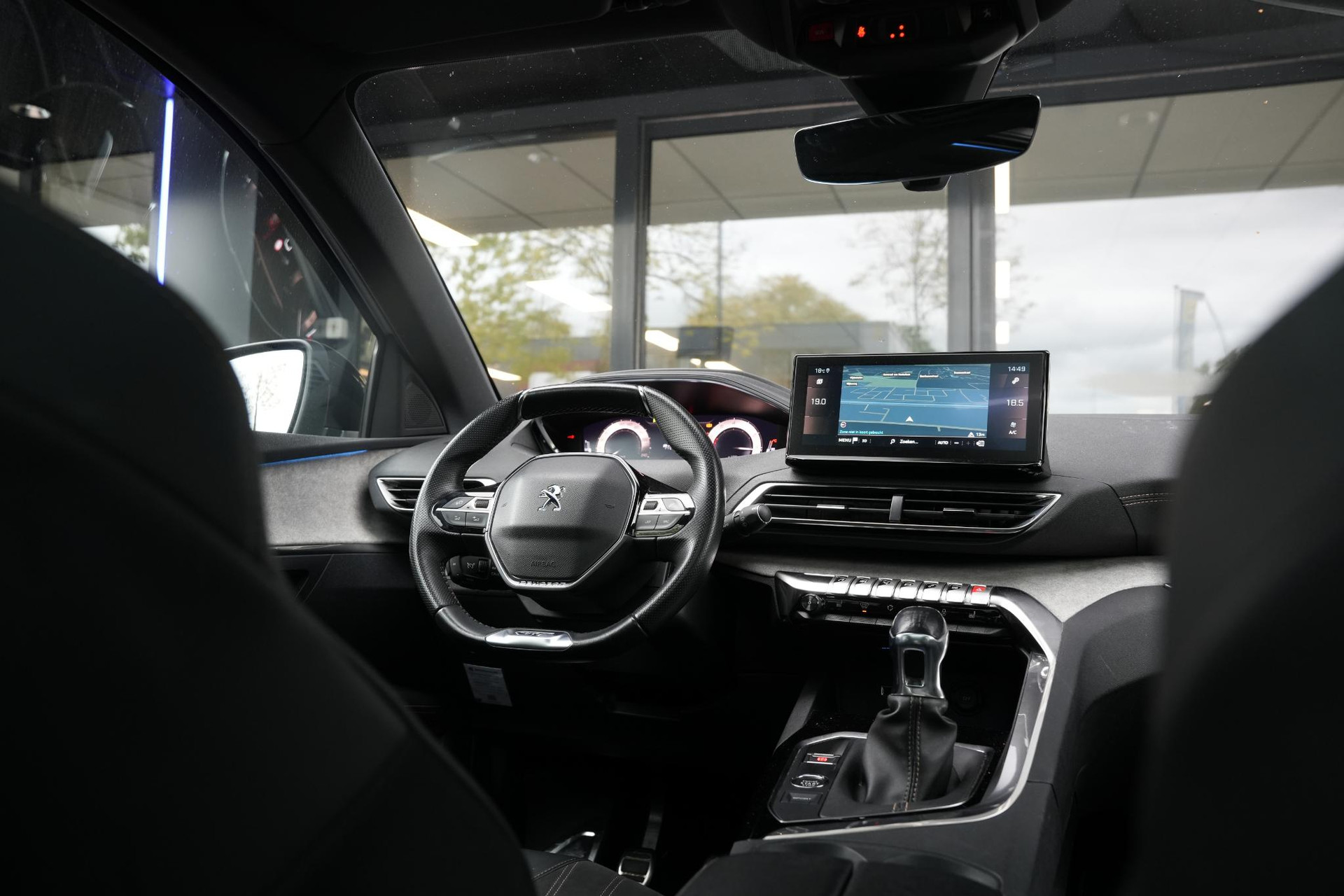 Peugeot 3008 1.2 PureTech GT 2021 Gris artense 25